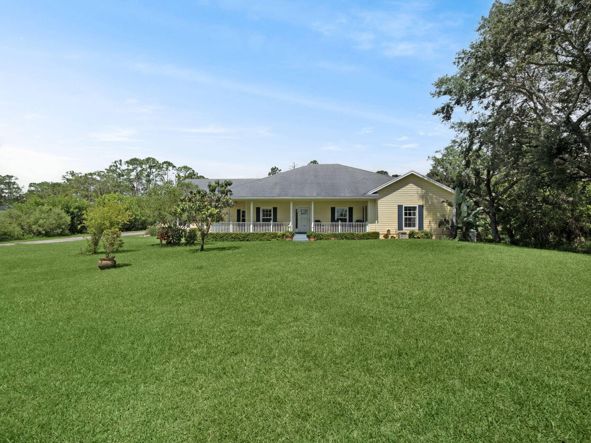 Country living on this 2.