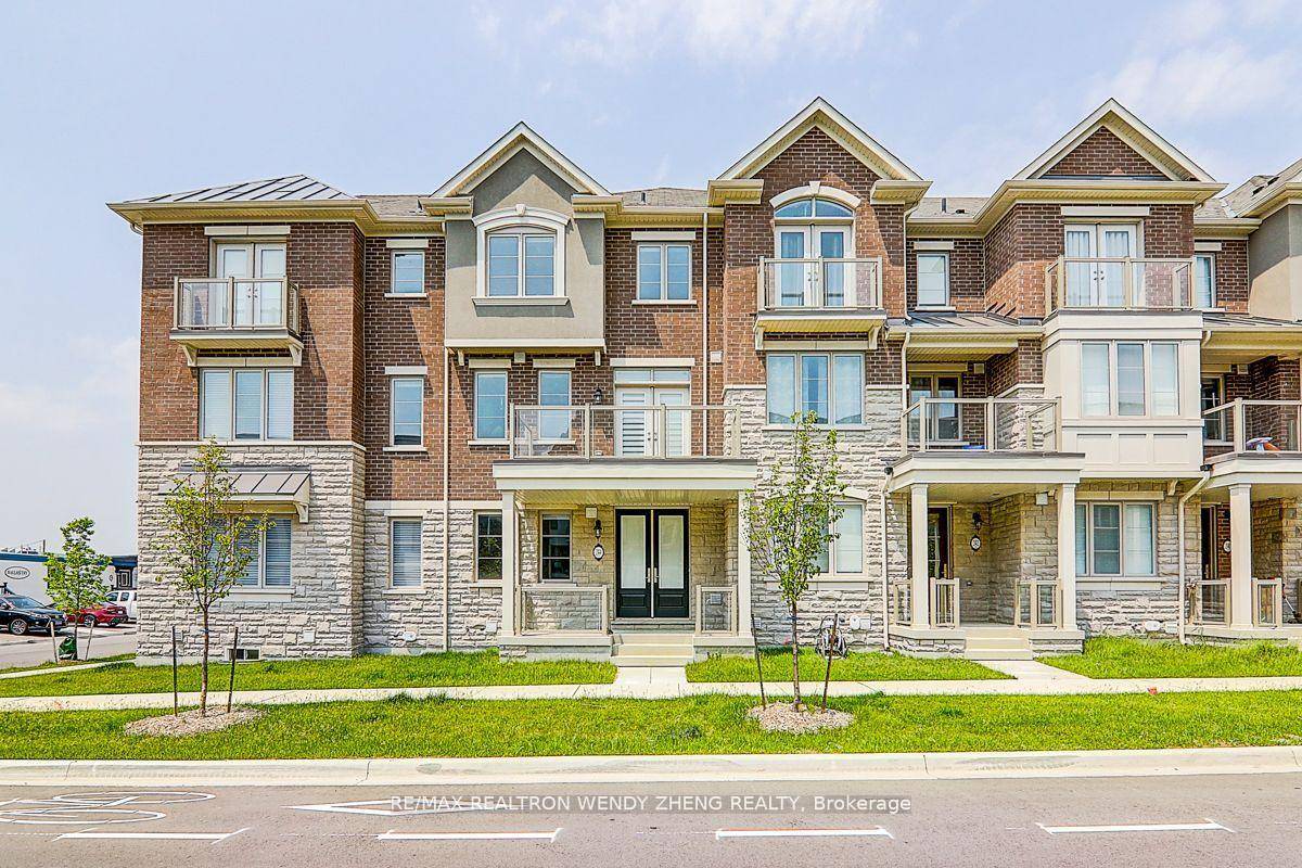 Brand New Modern Freehold Townhome in the Heart of Cornell !