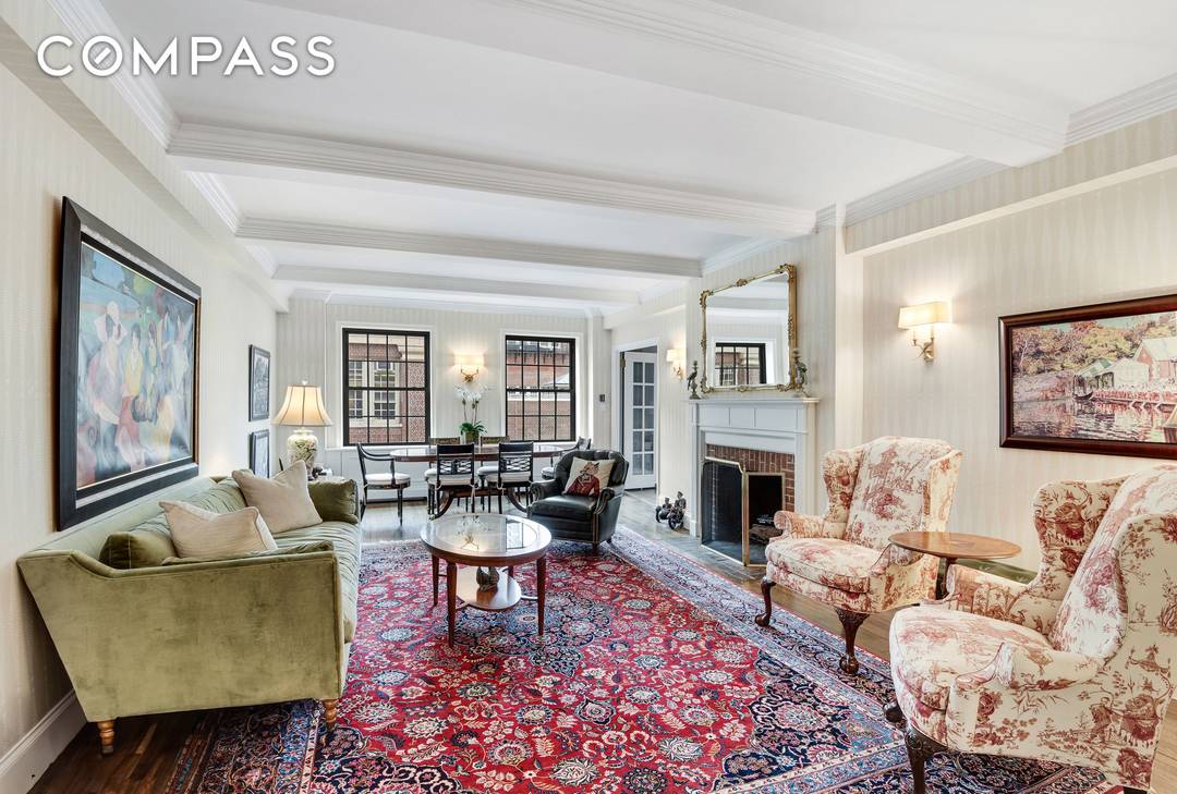 Move right in to this impeccably renovated Classic Six at 333 East 68th Street, where a meticulous, high end renovation blends prewar elegance with modern luxury.