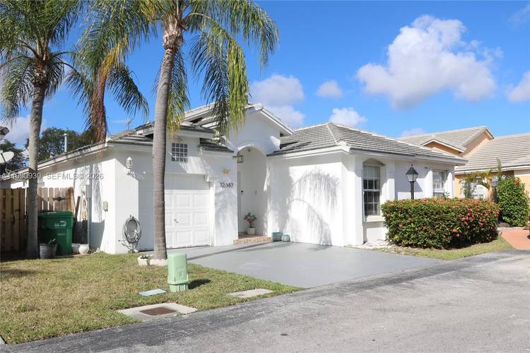 Beautifully updated home in a highly desirable Miami location !