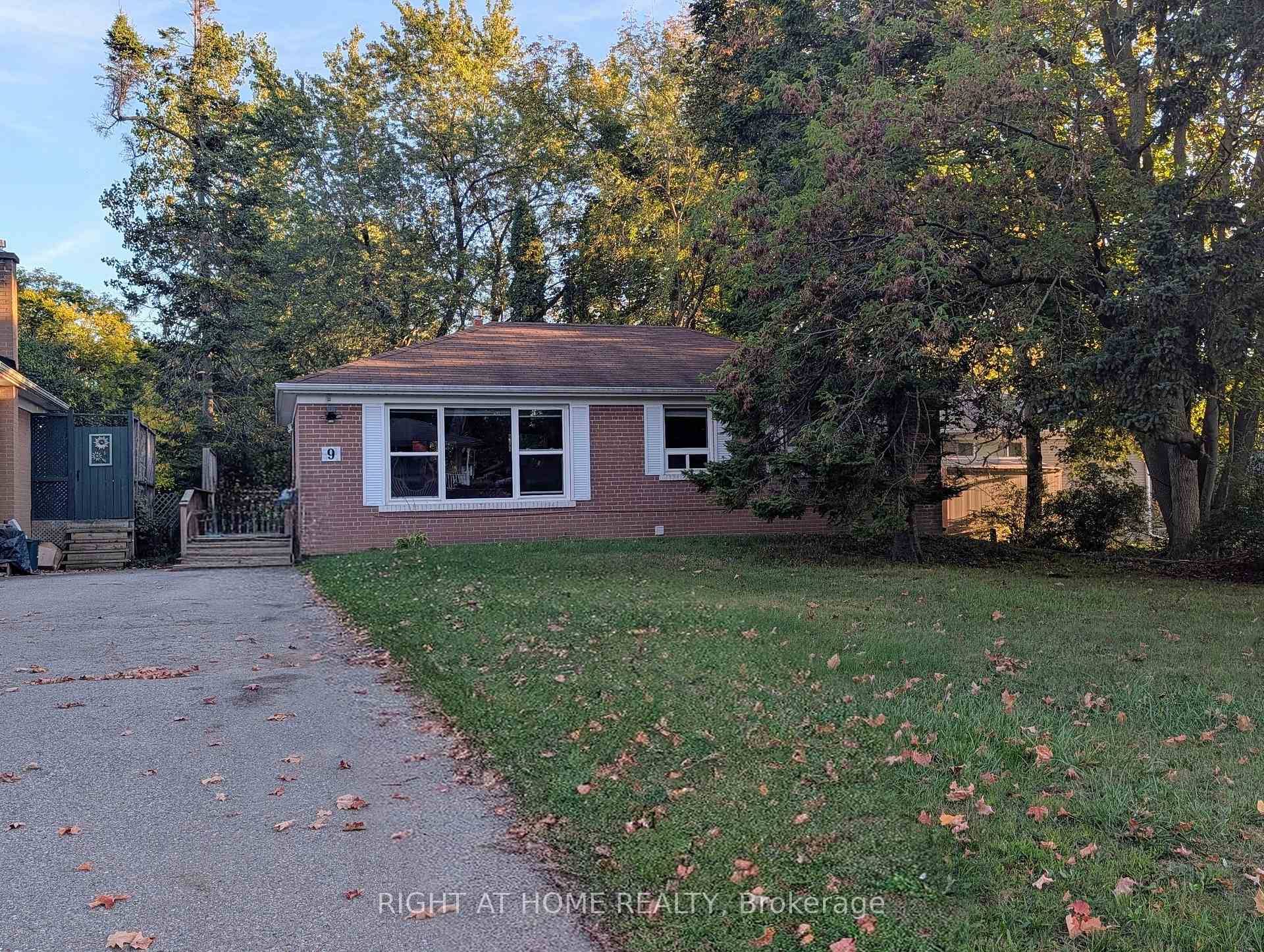 Welcome to this charming upper level bungalow located in the highly sought after Pickering Village area.