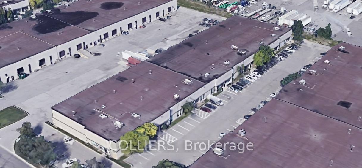 Clean warehouse space located at Dixie and 401.