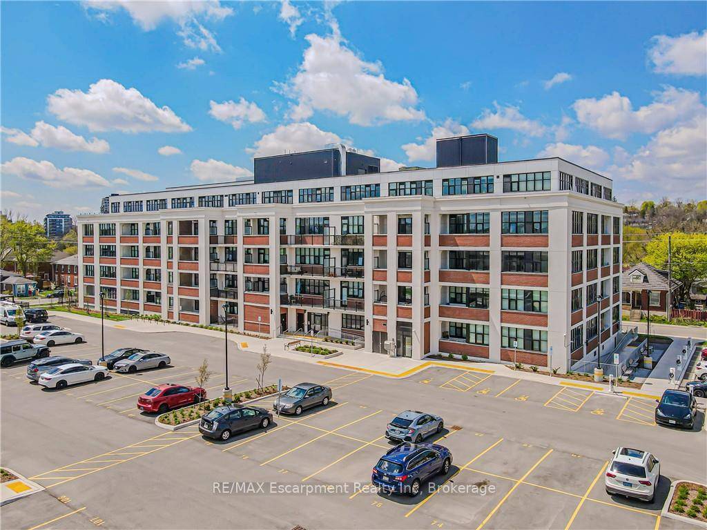 The sellers are motivated and ready to make a deal, offering buyers a rare chance to secure an incredible top floor condo at an attractive price.