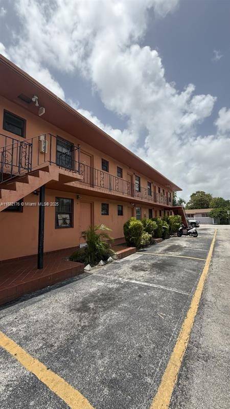 Excellent multifamily investment in the heart of Miami s 33125 zip code.