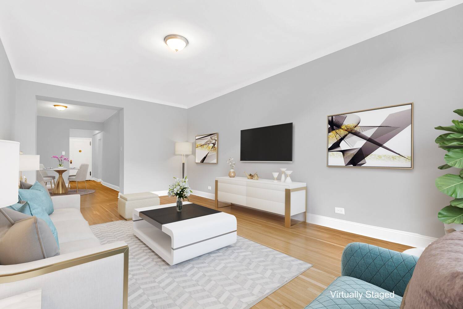 Top Floor, Fully Renovated True Two Bedroom with Bridge Views amp ; Exceptional Privacy Located in a classic pre war elevator building on Shore Road, this top floor home offers ...