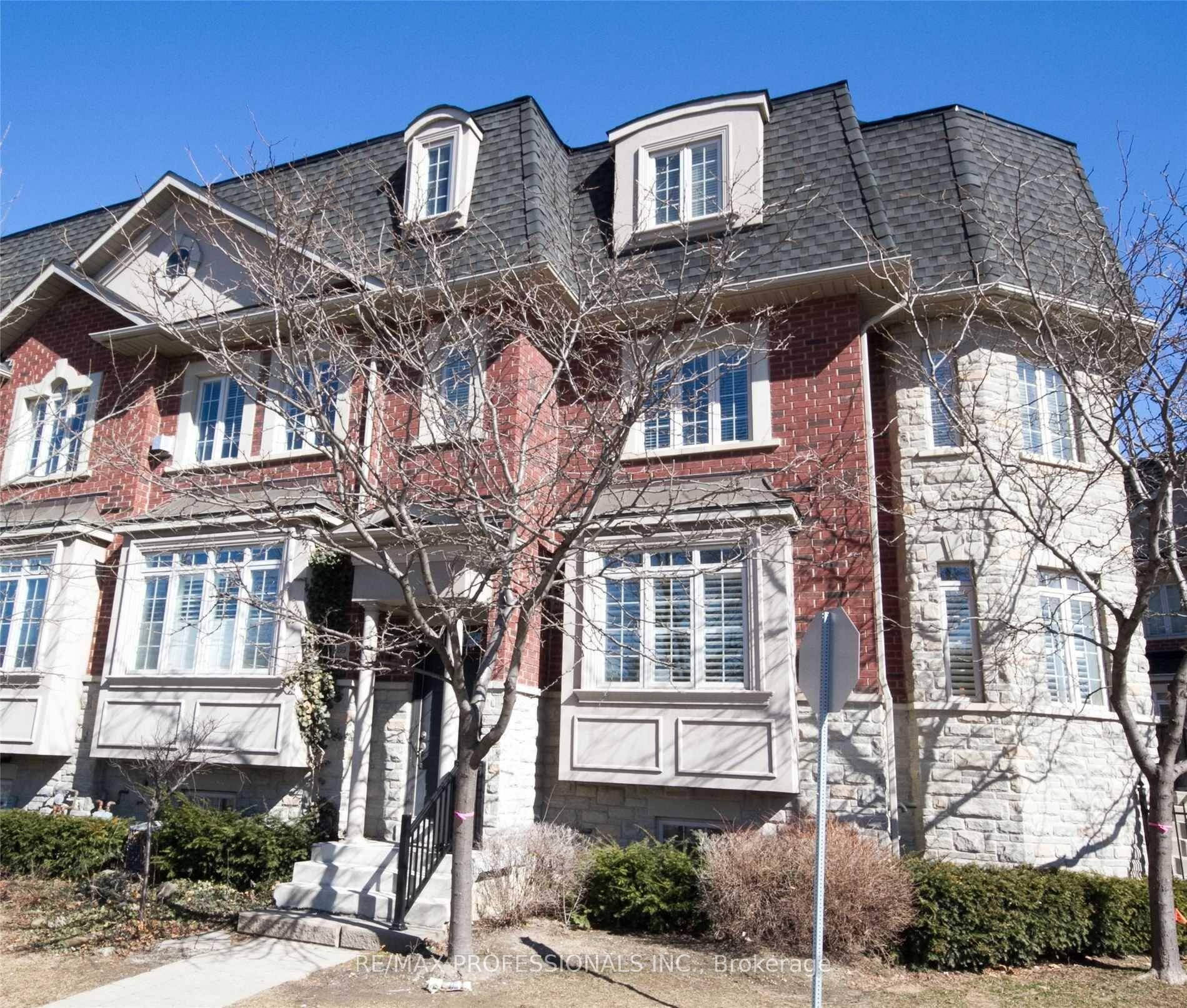 Spacious 4 Bedroom Townhome Just Steps from Kipling Subway !