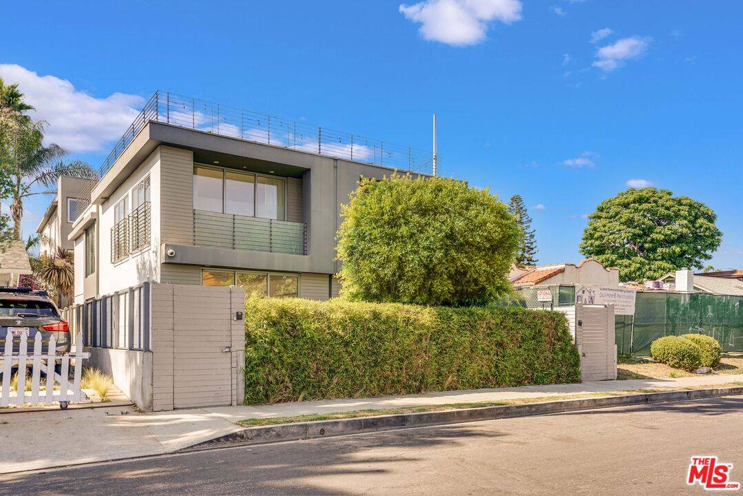 809 BROOKS AVE 3BR Marina Del Rey La