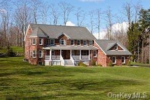 Welcome to 12 Country Glen in the beautiful Town of Fishkill in Southern Dutchess County.