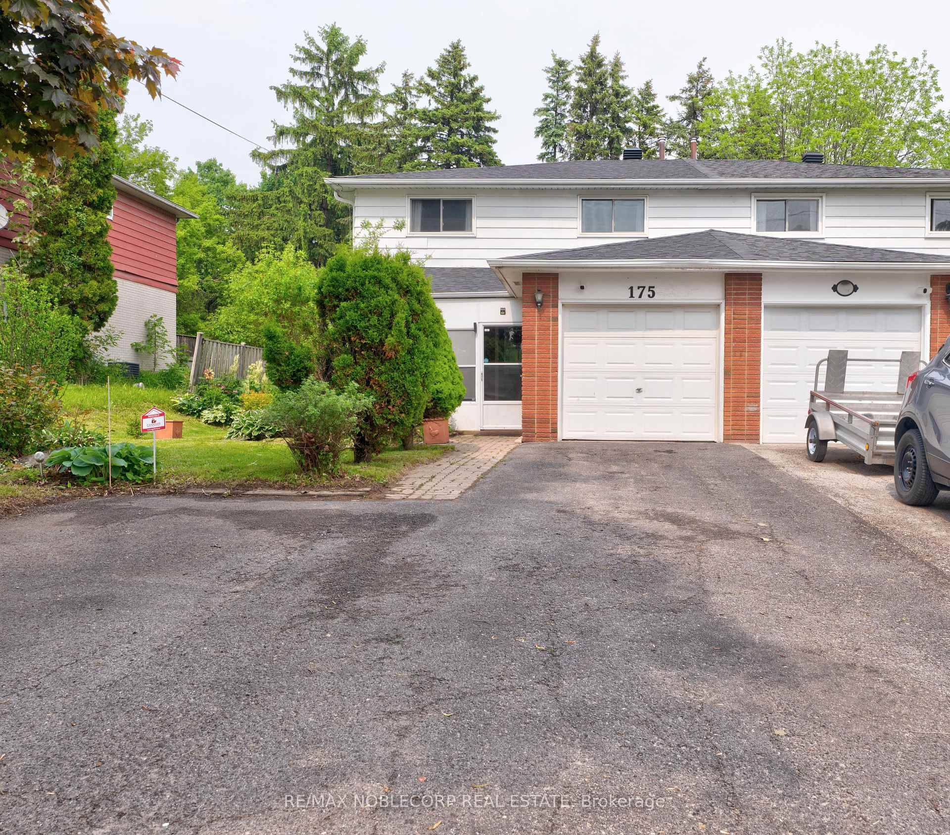 Welcome to 175 Toronto Street A charming, move in ready semi detached home nestled in one of Barrie's most desirable, mature neighbourhoods.
