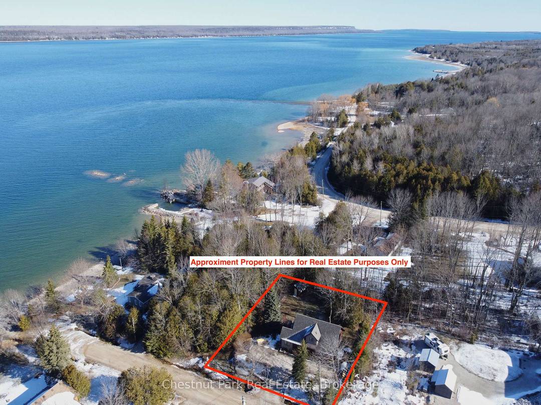 ALL INCLUSIVE SEASONAL LEASE from November 1st, 2025 to April 30th, 2026 Warm and cozy best describes this cedar sided 3 bedroom 2 bath cottage home.