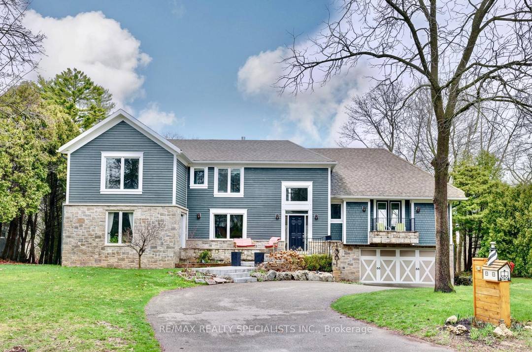 Spectacular Lorne Park Rattray Marsh custom home overlooking Lake Ontario with over 700, 000 spent in recent renovations.