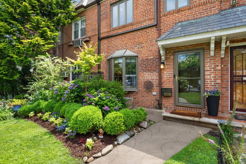 Welcome to Your Dream Home in the Heart of Rego Park's Beautiful Crescents !