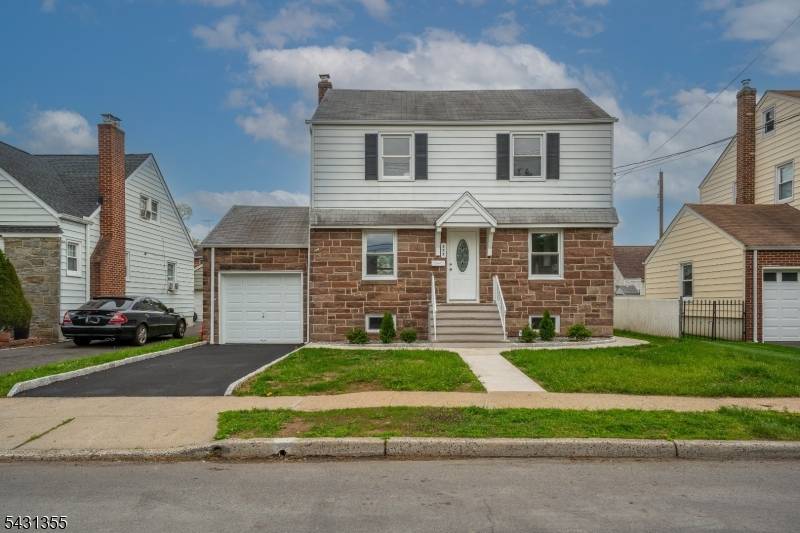 Nestled in one of Union most desirable neighborhoods, this well maintained 3 bedroom, 2 bath home offers the perfect blend of comfort and functionality.