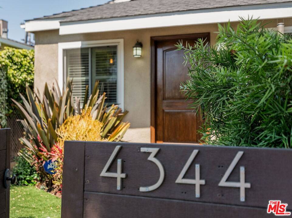 4344   Alla Rd 2BR Marina Del Rey La