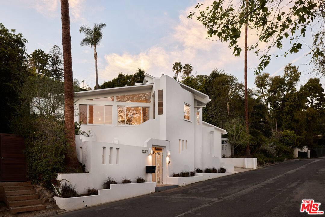 12317   Rochedale Ln 3BR Brentwood La