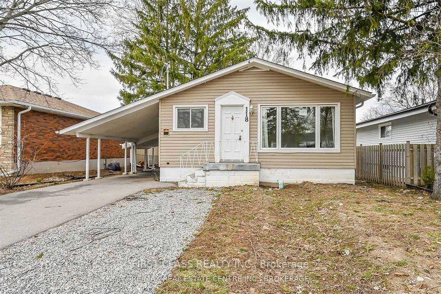 Stunning 2 Bed Gem on basement of Legal Duplex in Prime Hamilton Location !