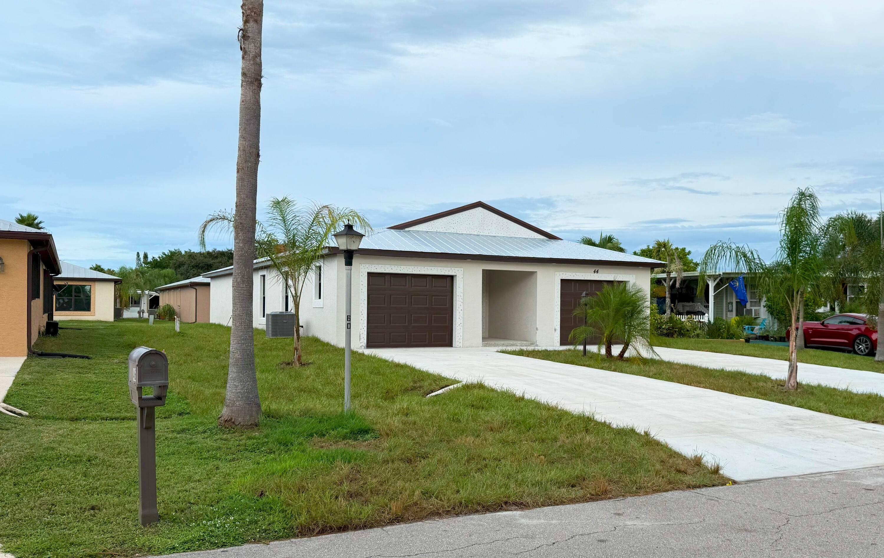 Our most Popular Model The Windsor offers unmatched value with 3 full bedrooms, 2 baths, and a golf cart garage With a Golf Course View all within one of Spanish ...