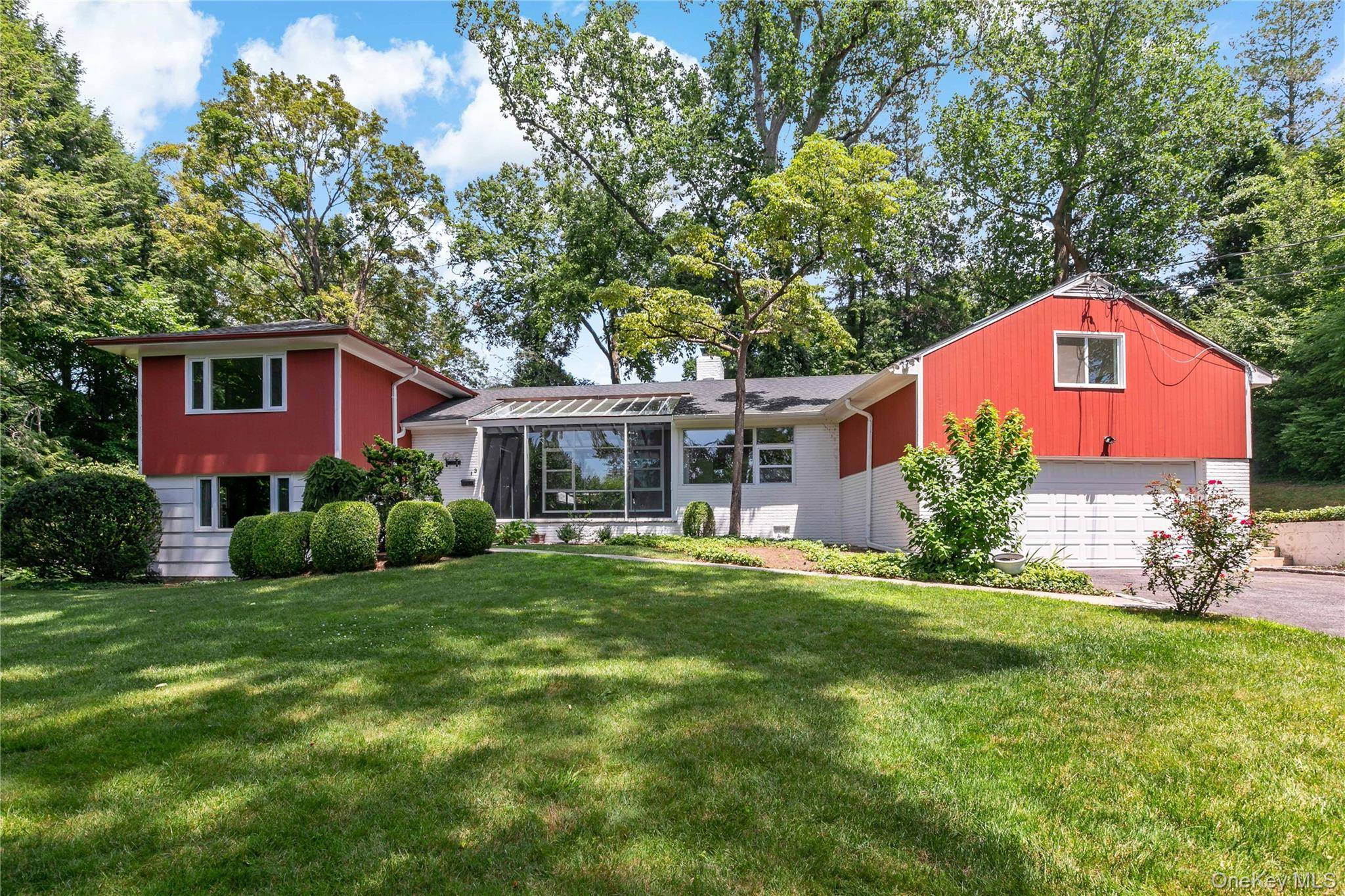Perfectly located in the heart of Fox Meadow, this sun filled five bedroom, four bath Contemporary home offers an exceptional lifestyle with easy access to everything Scarsdale has to offer.