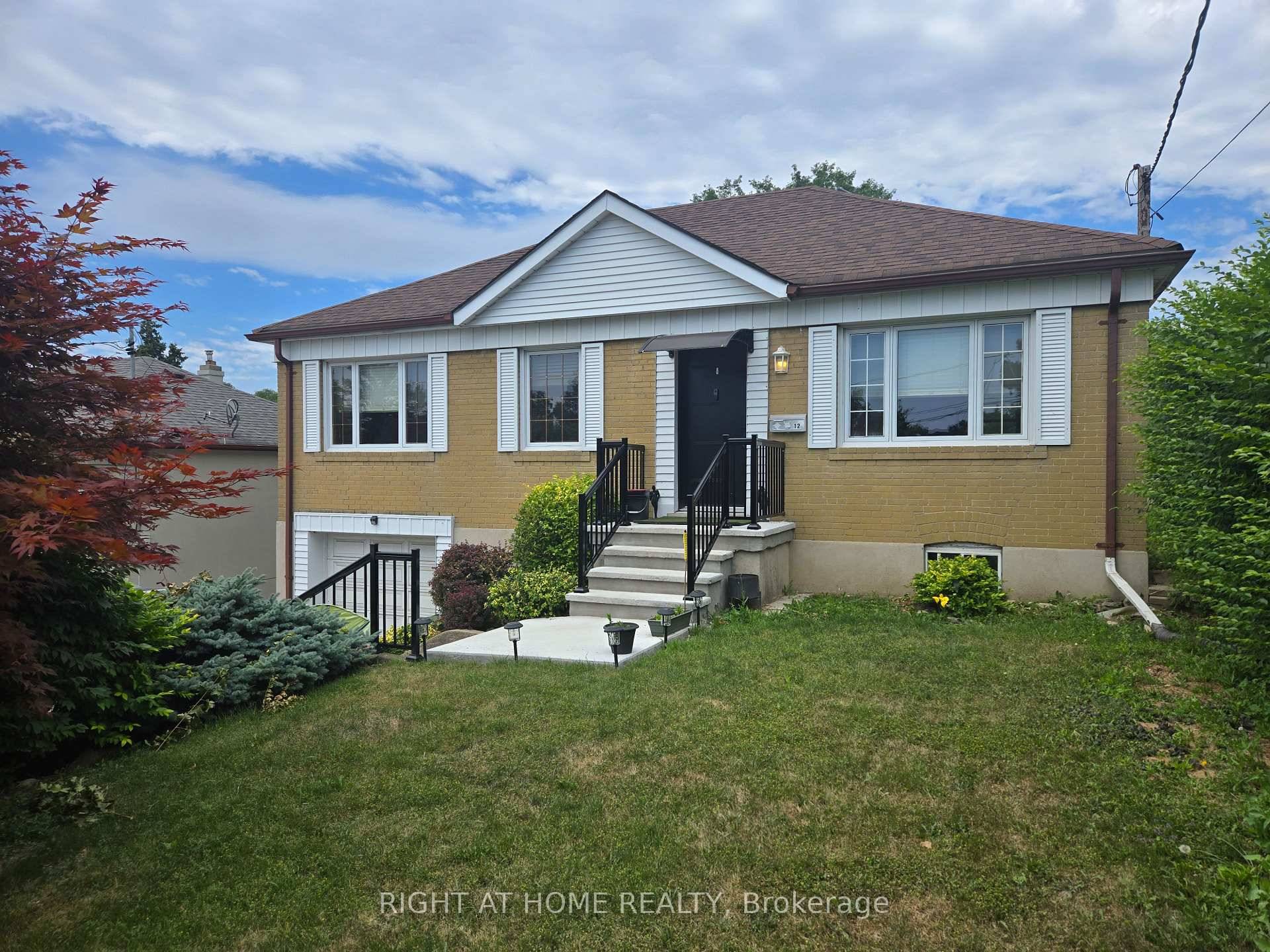 Welcome to 12 Hawkins Drive a charming and spacious full home rental ideal for families or professionals seeking comfort and convenience.