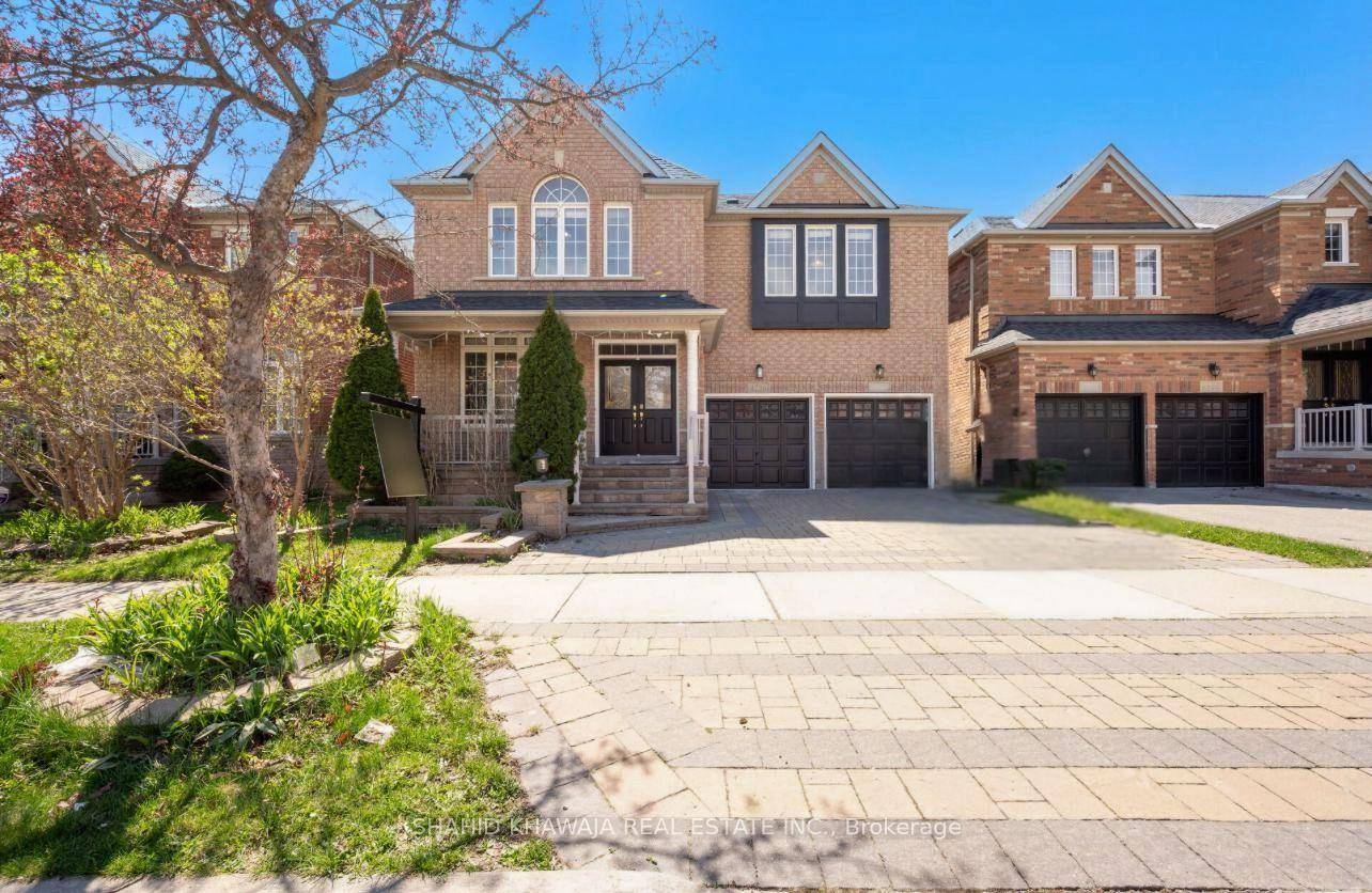 View Tour A Spectacular All Brick Model Detached Home In The Serene amp ; Vibrant Community Of Churchill Meadows Boasting Approx.