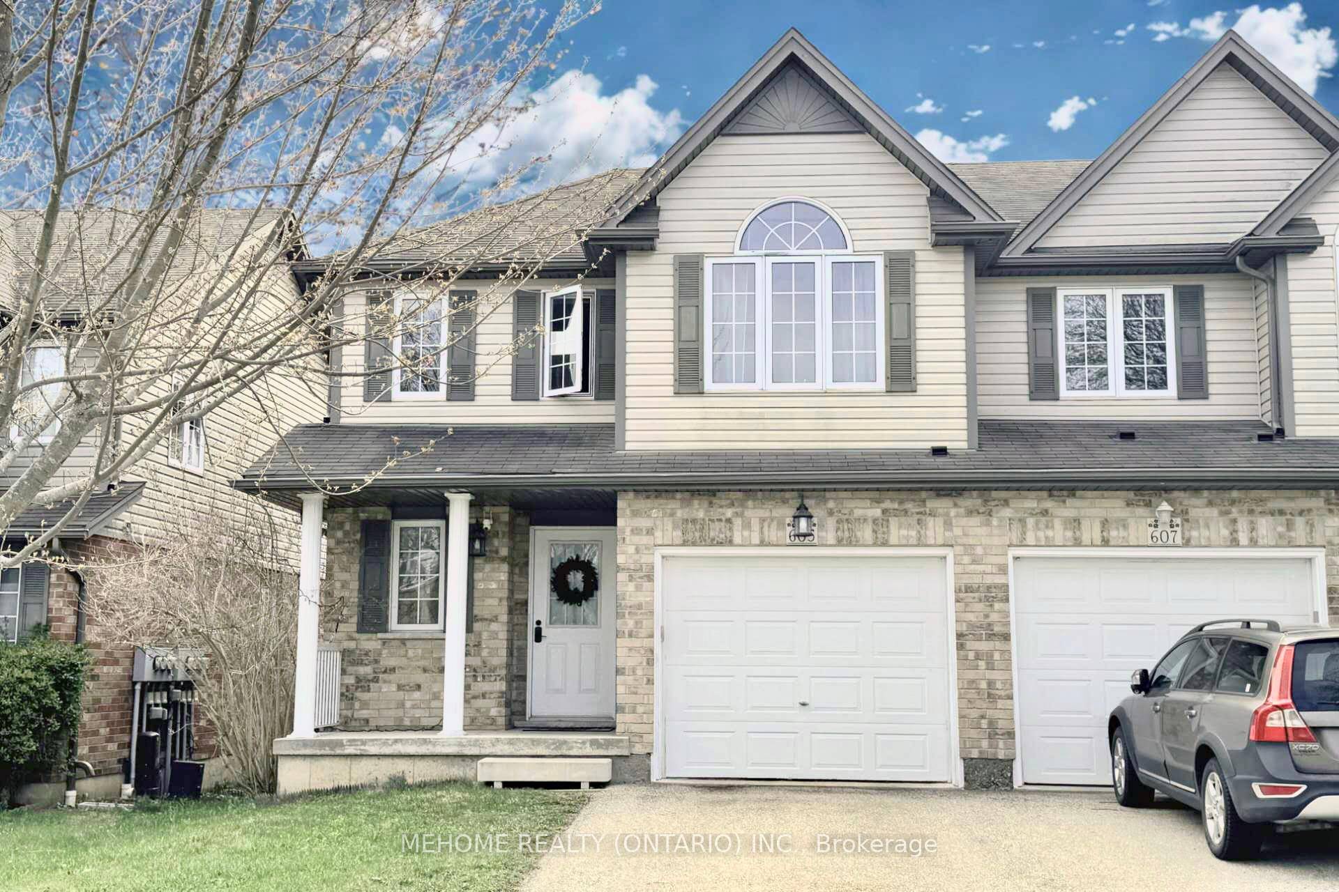 Welcome to this beautiful home located in the highly sought after Laurelwood community, known for its top ranked schoolsan ideal choice for families prioritizing quality education.