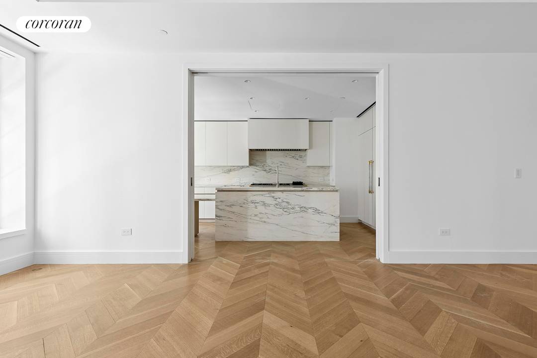 Welcome to Residence 3 at 1228 Madison Avenue, a luxurious 3, 136 square foot home that combines the elegance of a cooperative with the flexibility of condo rules.