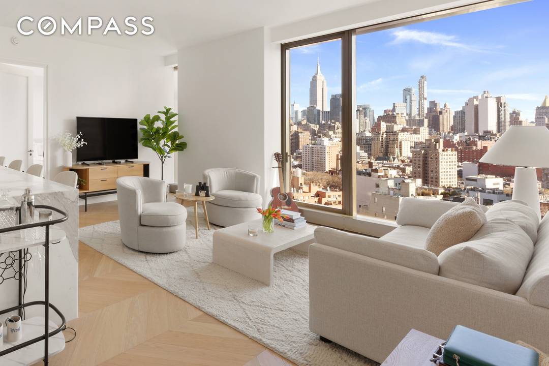 Elevated One Highline Two Bedroom Directly overlooking the High Line, Residence East 19E offers an elevated take on contemporary West Chelsea living.