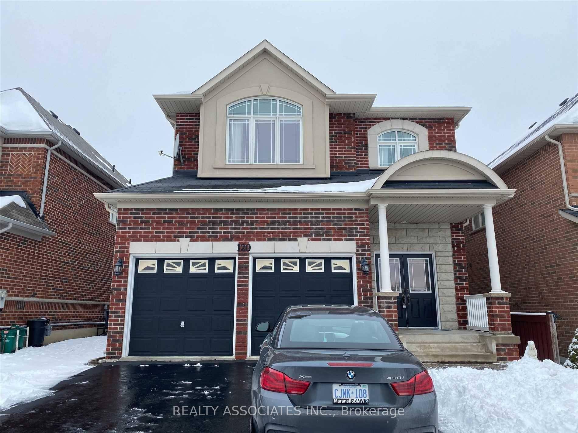 4 Br Detached Home In Bayview Welington.