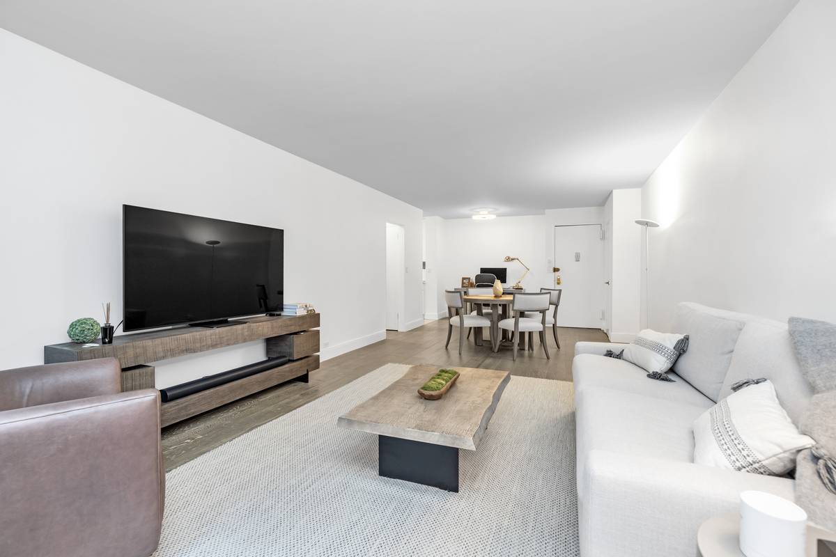 Lux Renovated 1BR Central Park Area Apartment COMPLETEY RENOVATED Welcome to Apt 2H at 77 W 55th St, an elegantly designed one bedroom, one bathroom residence that seamlessly blends modern ...