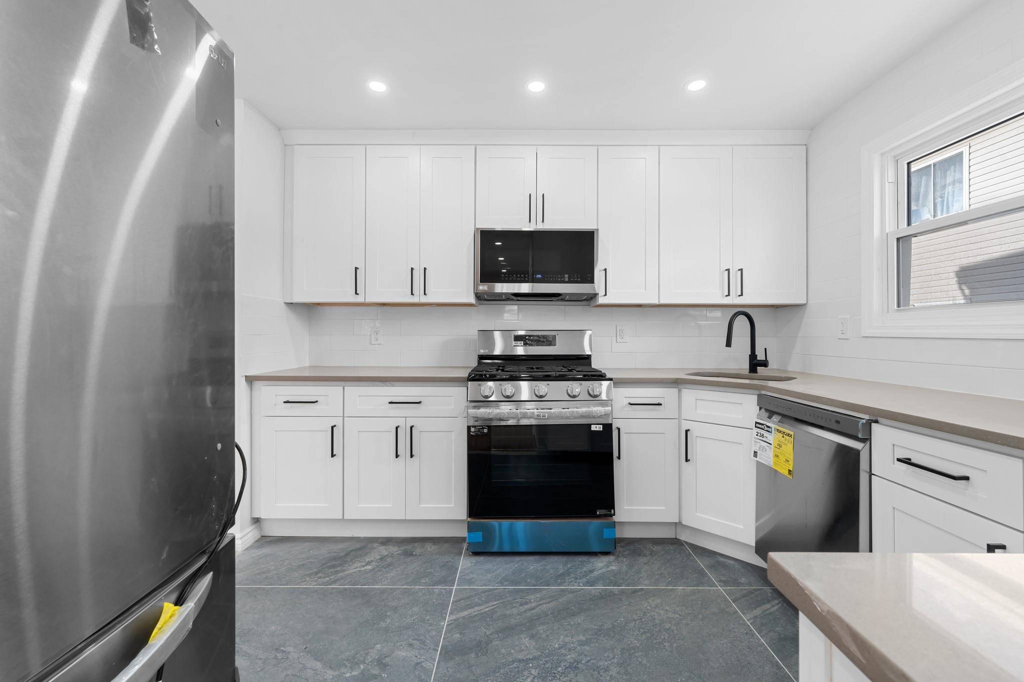 Space, style amp ; modern luxury come together at 661 Grassmere Terrace !