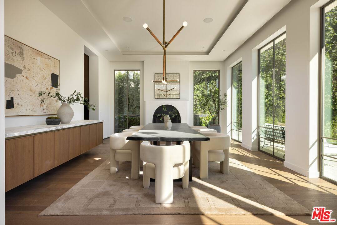 1395  N Doheny Dr 6BR Sunset Strip La