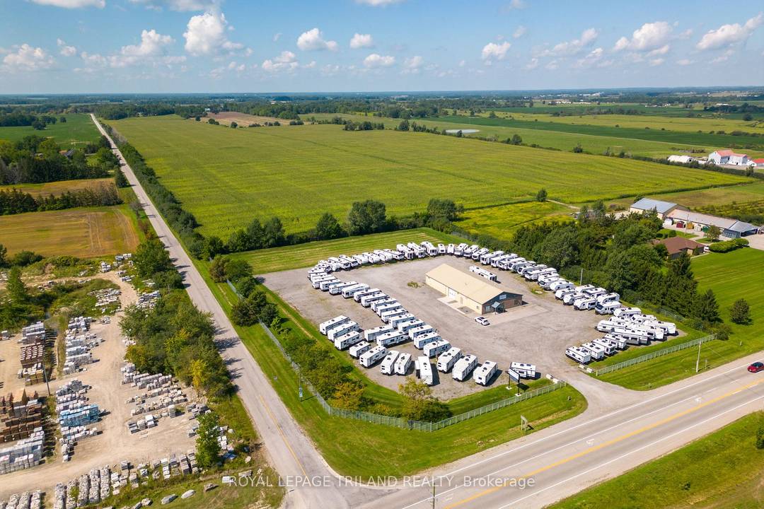 Incredible investment opportunity conveniently situated in between, and seconds away from Highway 401 and 402.
