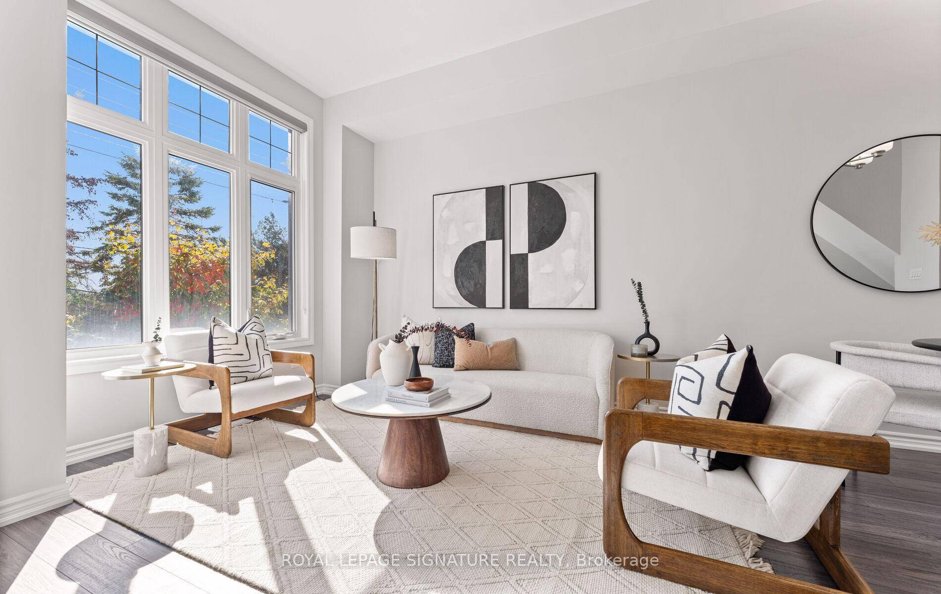 A modern amp ; bright townhome in sought after Greensborough, Markham !