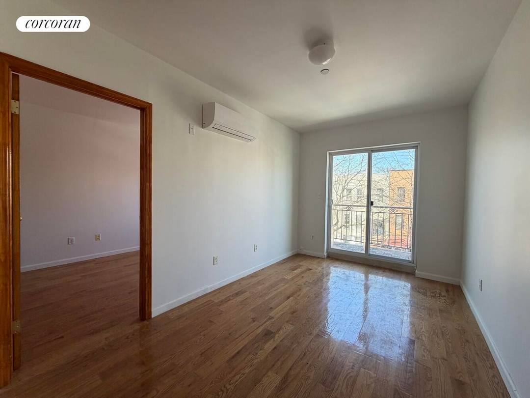 Welcome to 342 53rd Street a 512 sq ft one bedroom, one bathroom condo located in vibrant Sunset Park, Brooklyn.