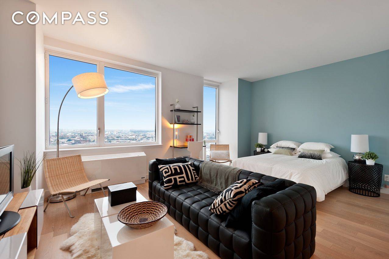Experience unparalleled city living in this stunning studio apartment nestled on the 24th floor of The Edge's South Tower.