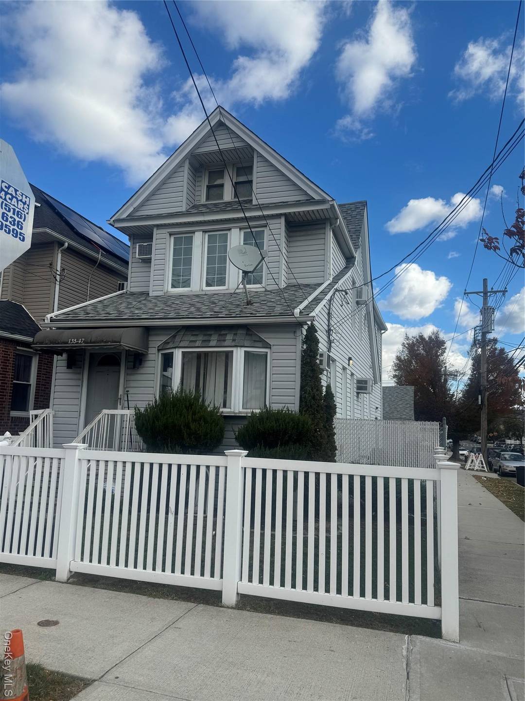 Totally Renovated 2 family property detached with Pvt driveway, Huge income producer that is perfect for 1st time buyers.