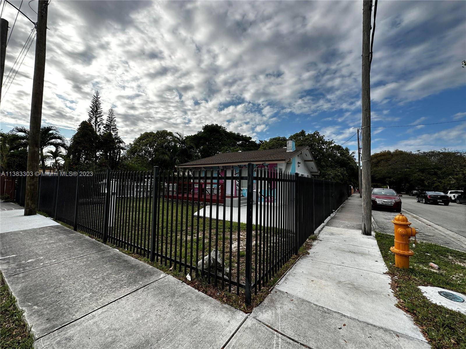 Prime Real Estate Location 7, 800 sqft lot in one of miami's most up and coming neighborhoods Wynwood Wynwood Norte.