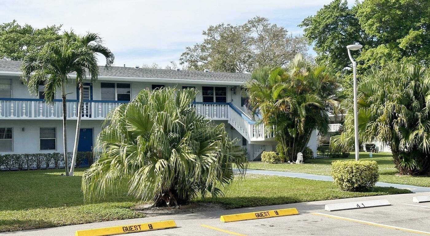 BARGAIN PRICED, Updated 2 Bedroom, 1.