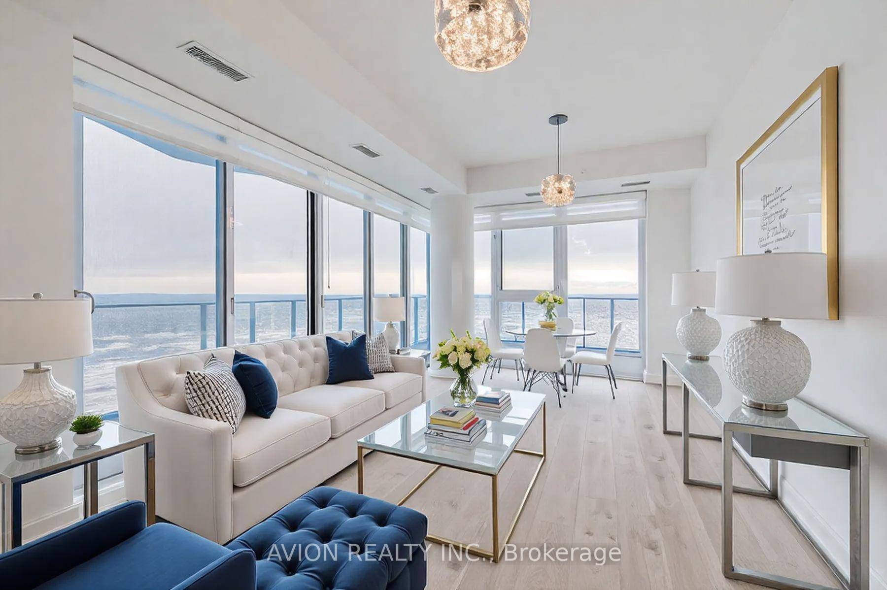 Welcome To Luxurious Living at 36 Zorra Street !