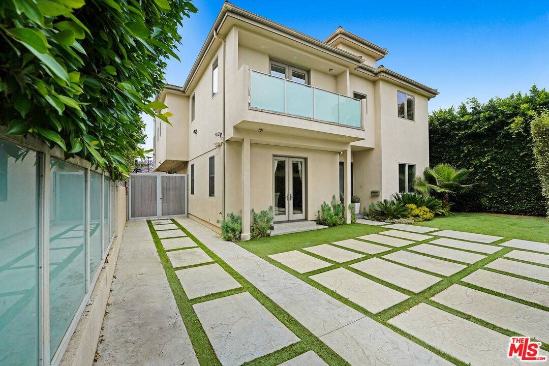 841 N Crescent Heights Blvd 4BR Hollywood Hills East La