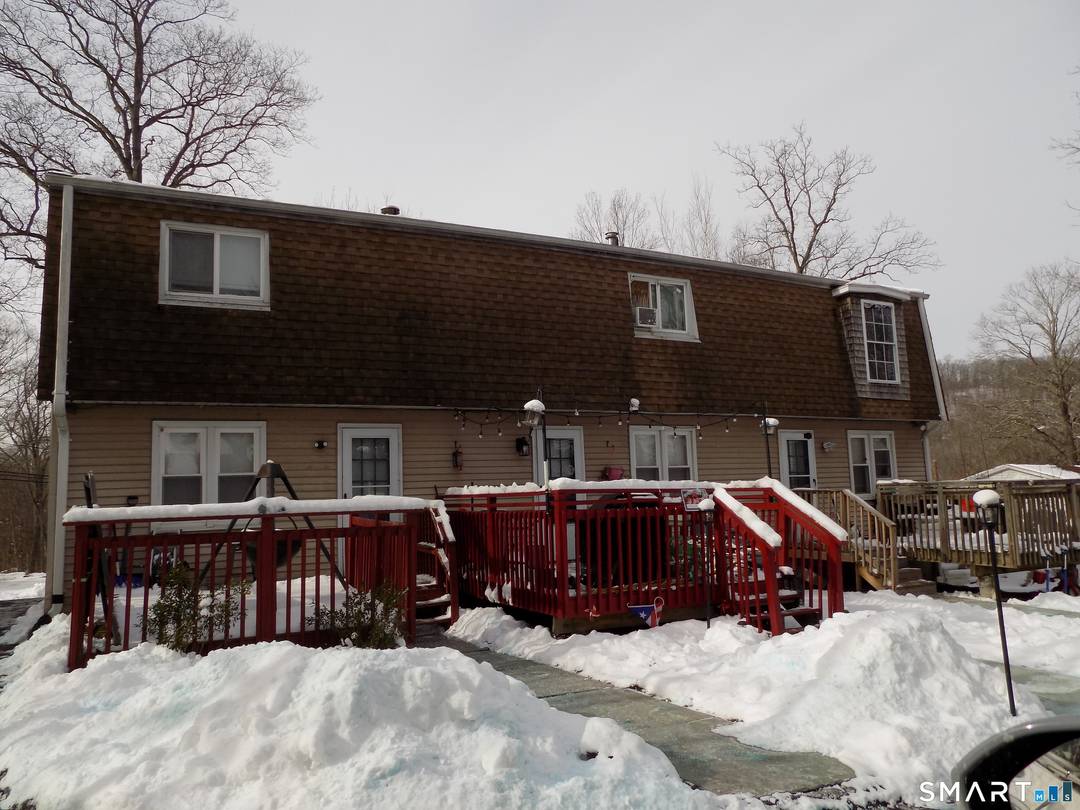 This triplex in good condition is a great investment or owner occupied property.