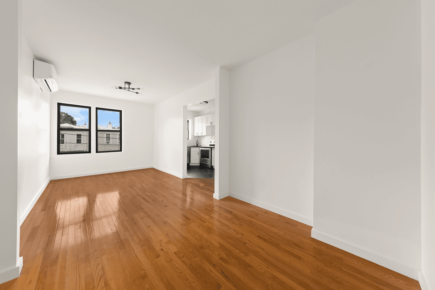 Welcome to this beautifully gut renovated 2 bedroom in Bushwick !