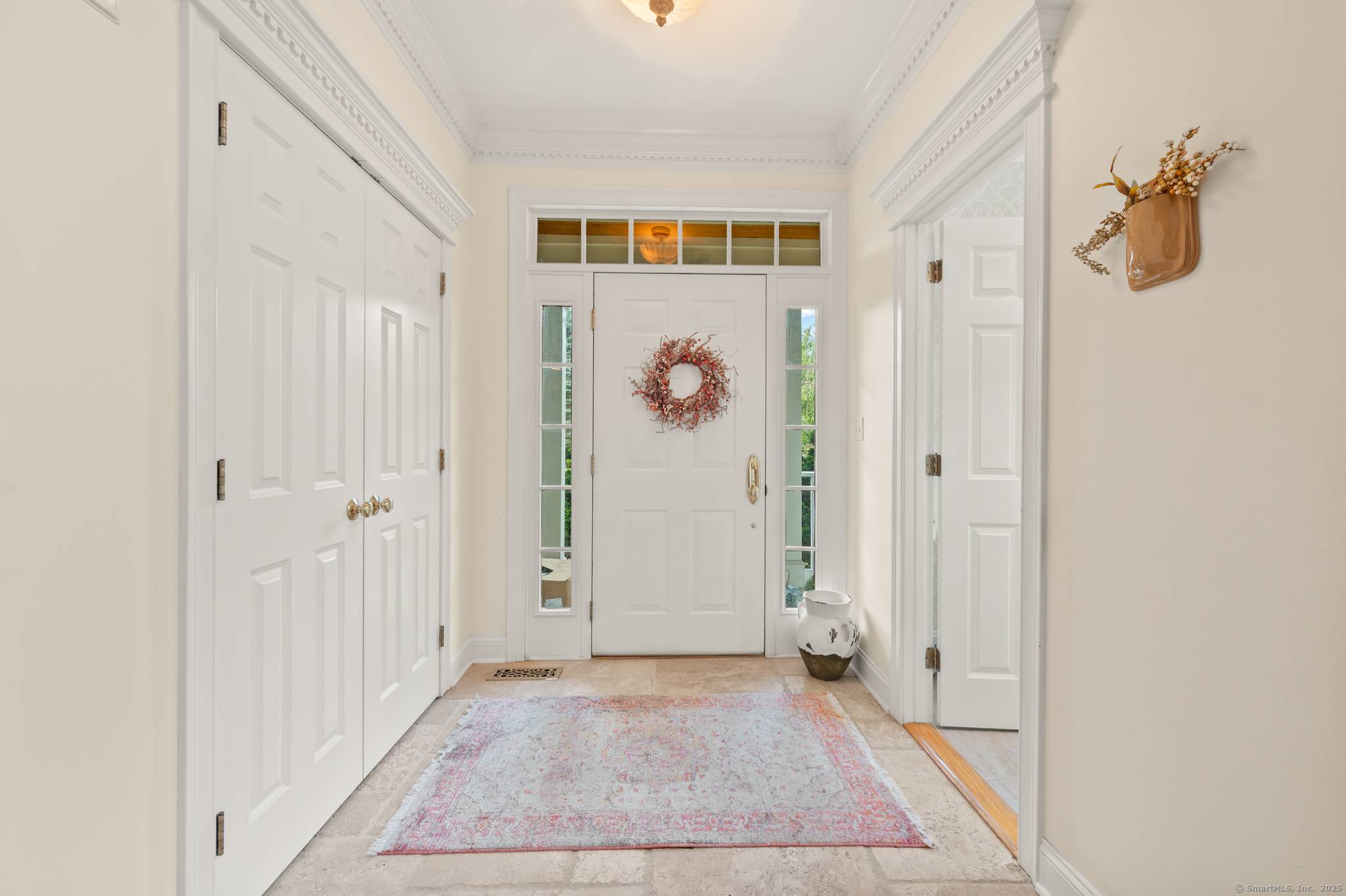 Rarely available beautiful condo in Old fields complex.