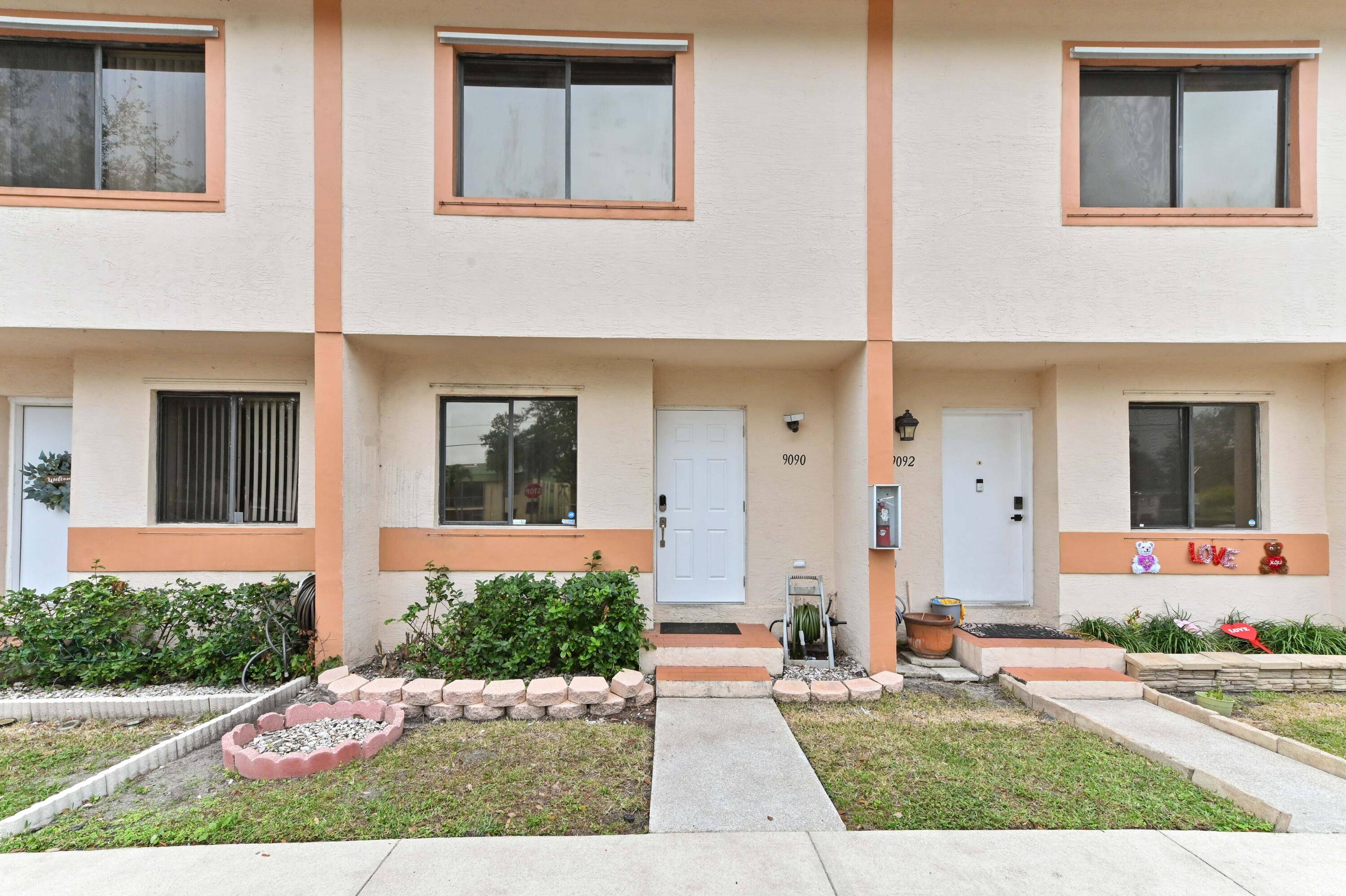 Located in the newly developed downtown Coral Springs, this beautifully updated townhome offers modern convenience and comfort !