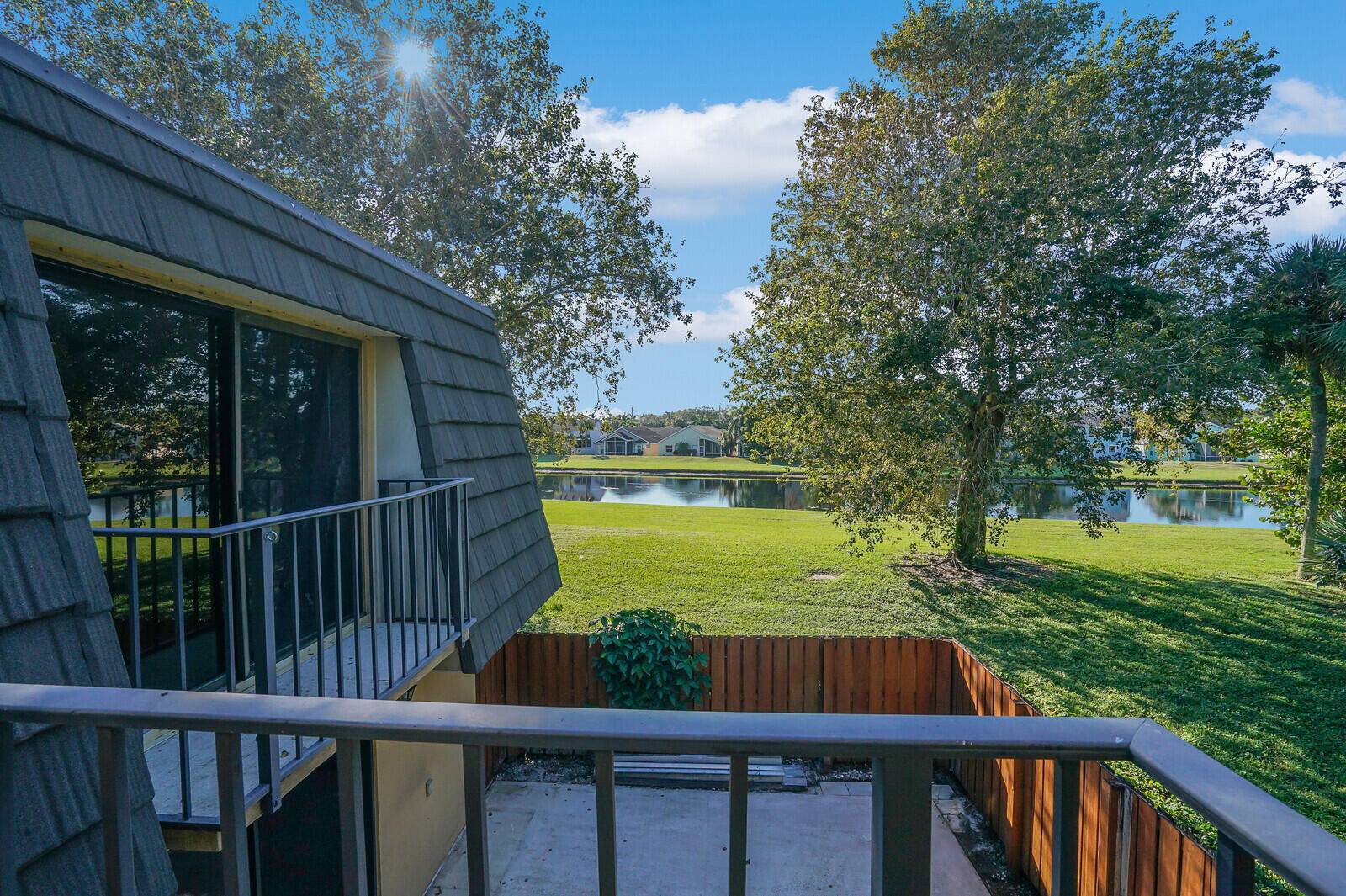 HUGE PRICE REDUCTION ! ! GREAT LOCATION ON THIS CANAL FRONT TOWNHOME !