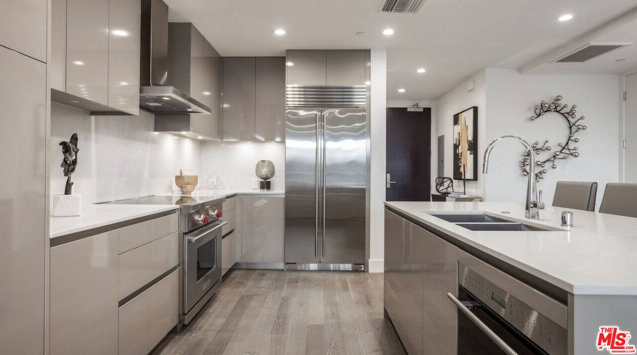 728  N Sweetzer Ave 1BR Sunset Strip La