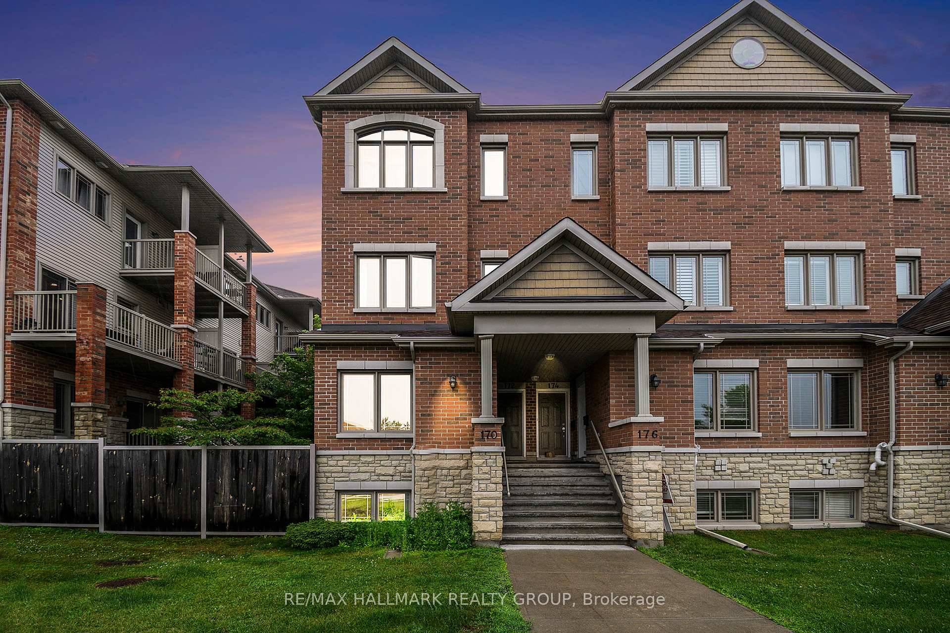 INCREDIBLE VALUE IN THIS COMPLEX !
