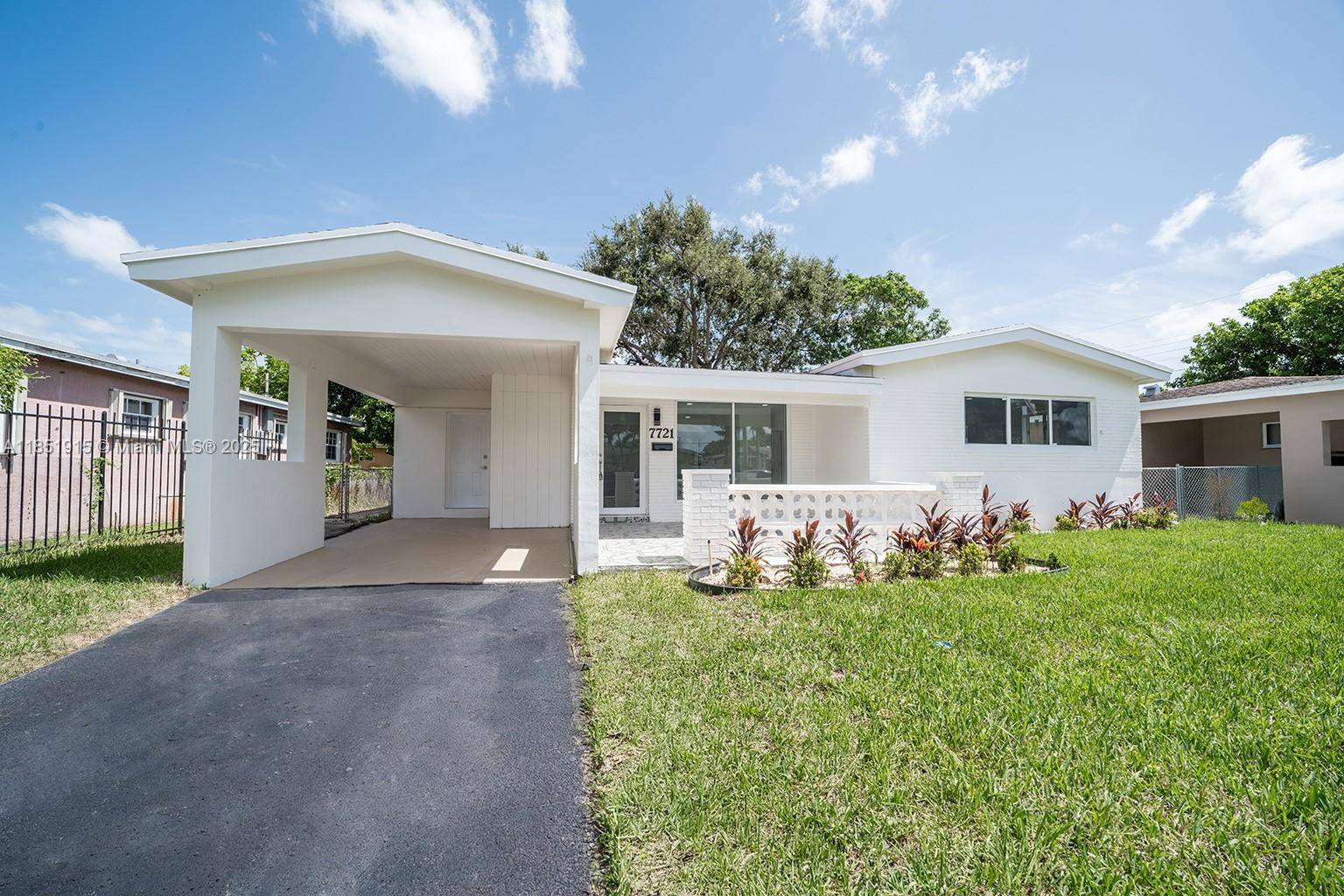 Completely renovated 3 bedroom, 3 bath home in the heart of Miramar.
