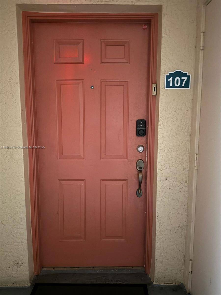 Discover this fantastic 3 bedroom, 2 bathroom condo in the sought after Aventine at Miramar community.