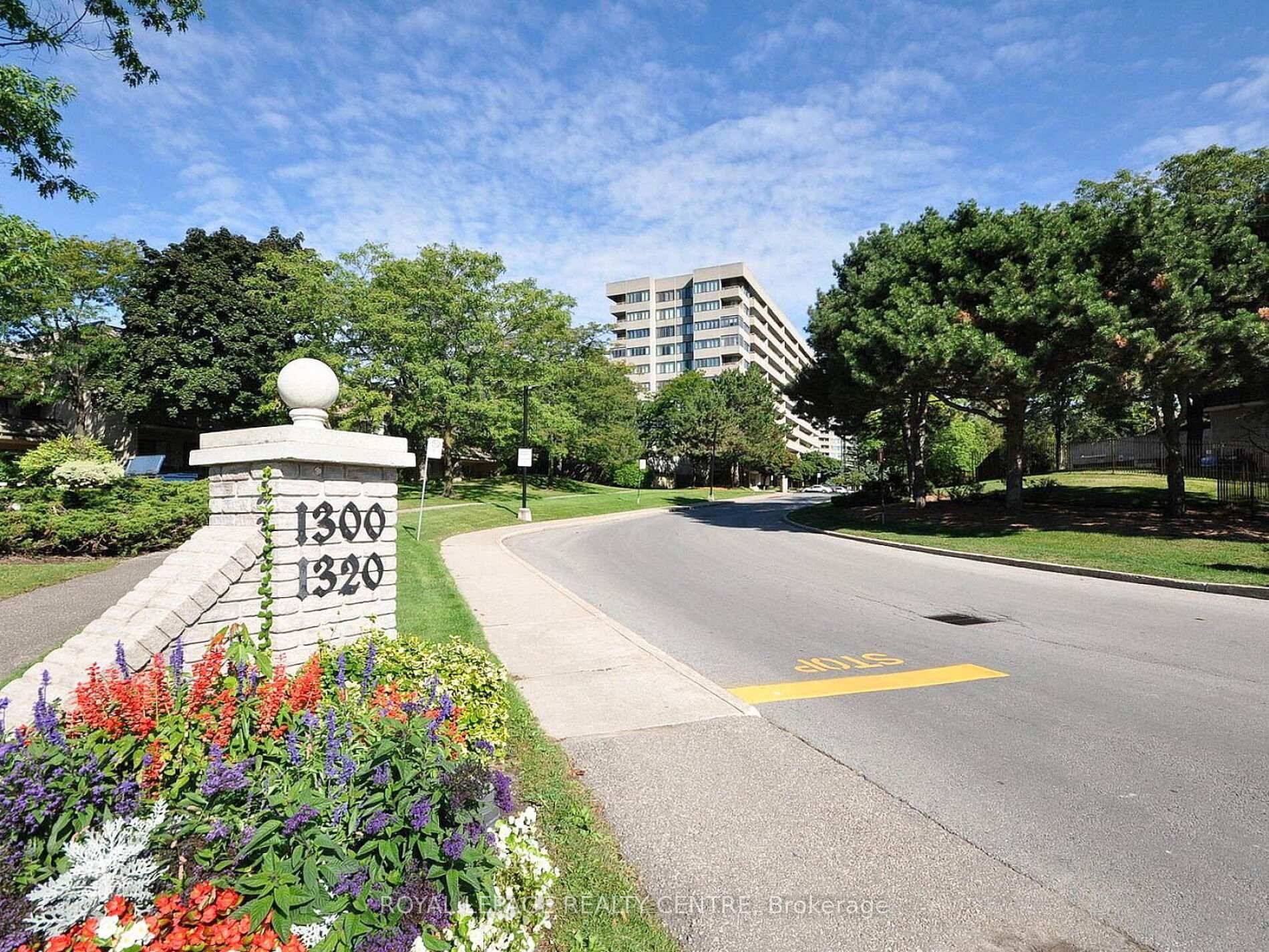 Completely Renovated Large 1000 Sq.